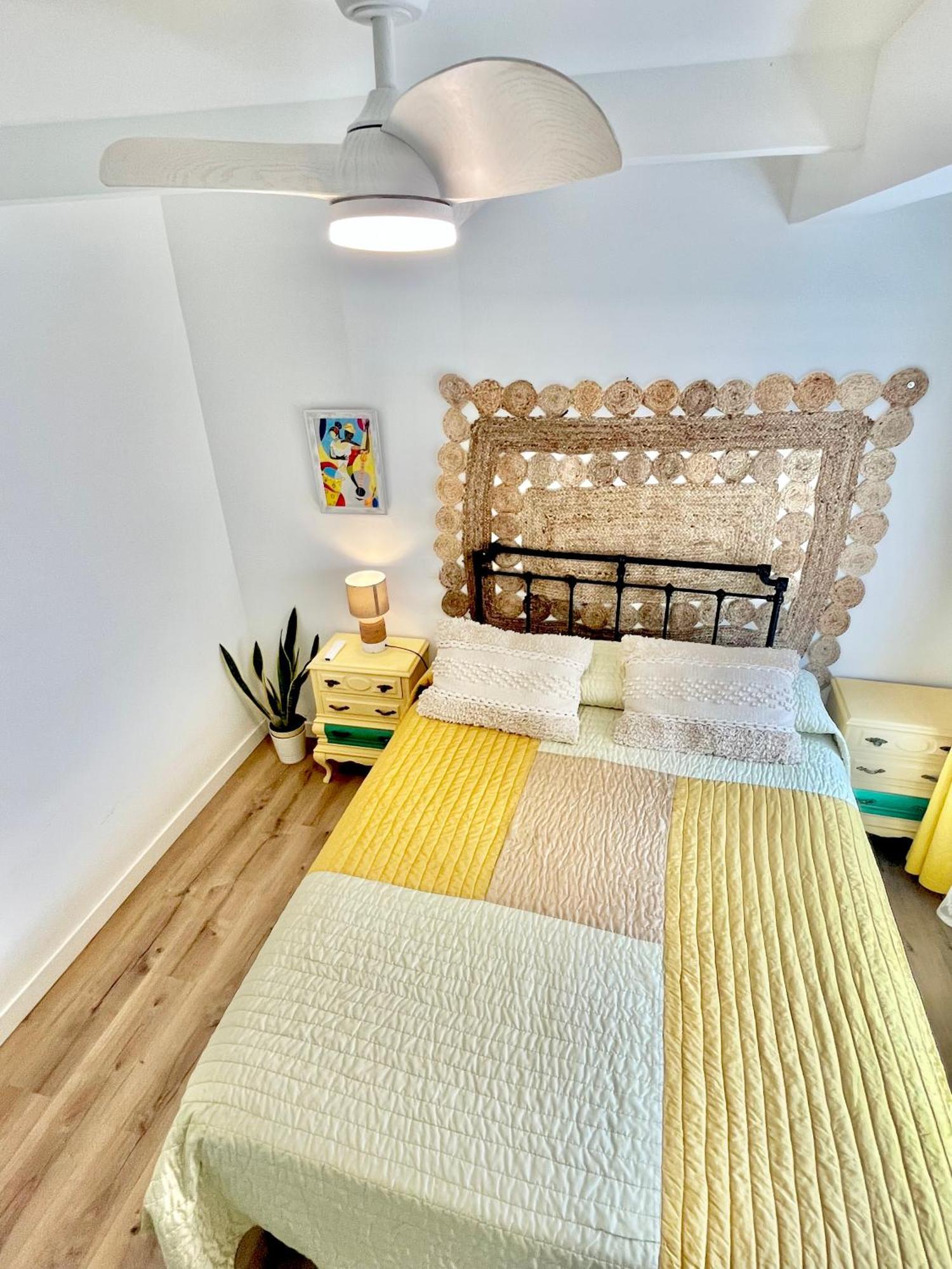 In Love Zamora Extérieur photo